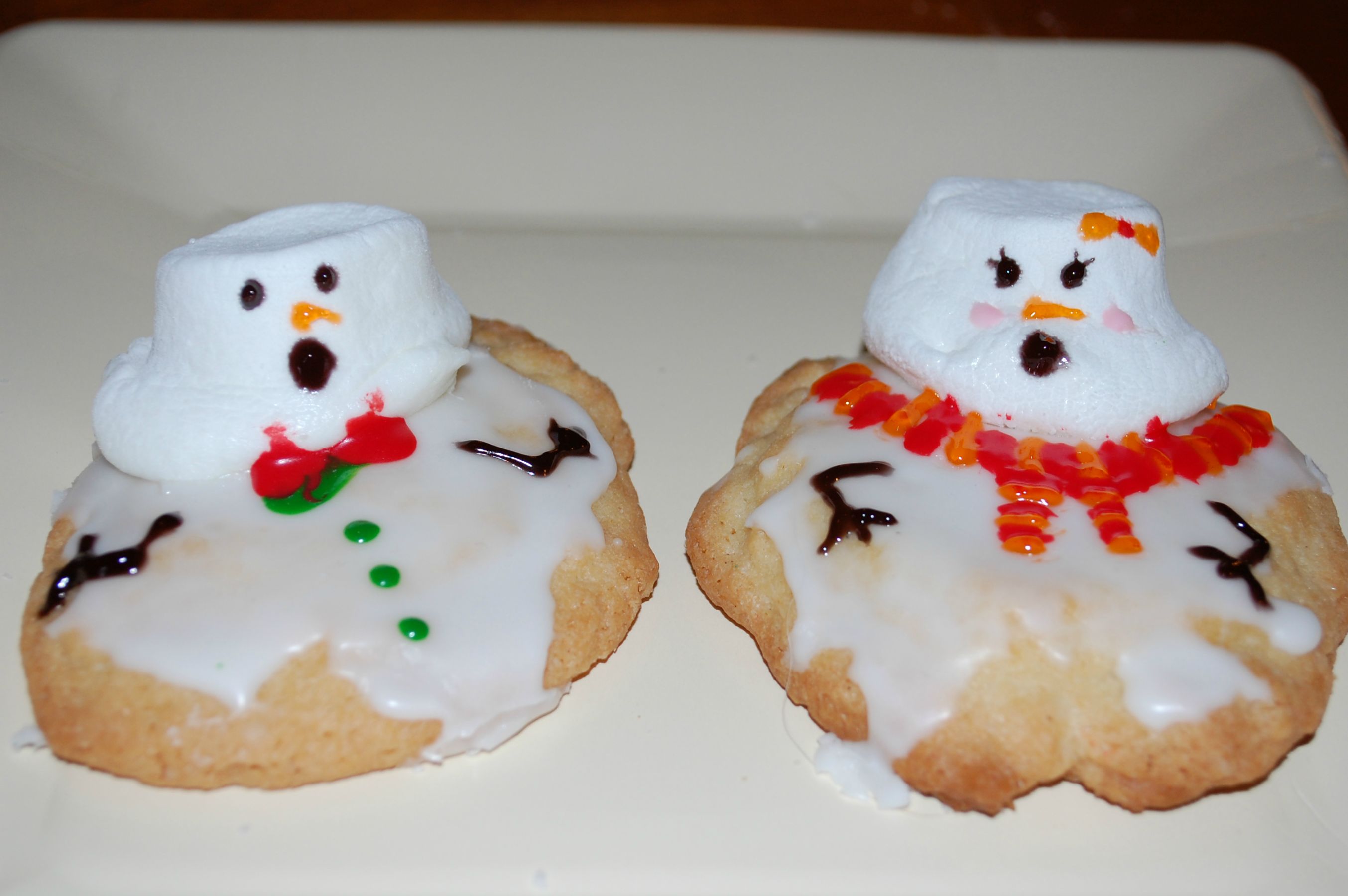 melting snowman cookies : food